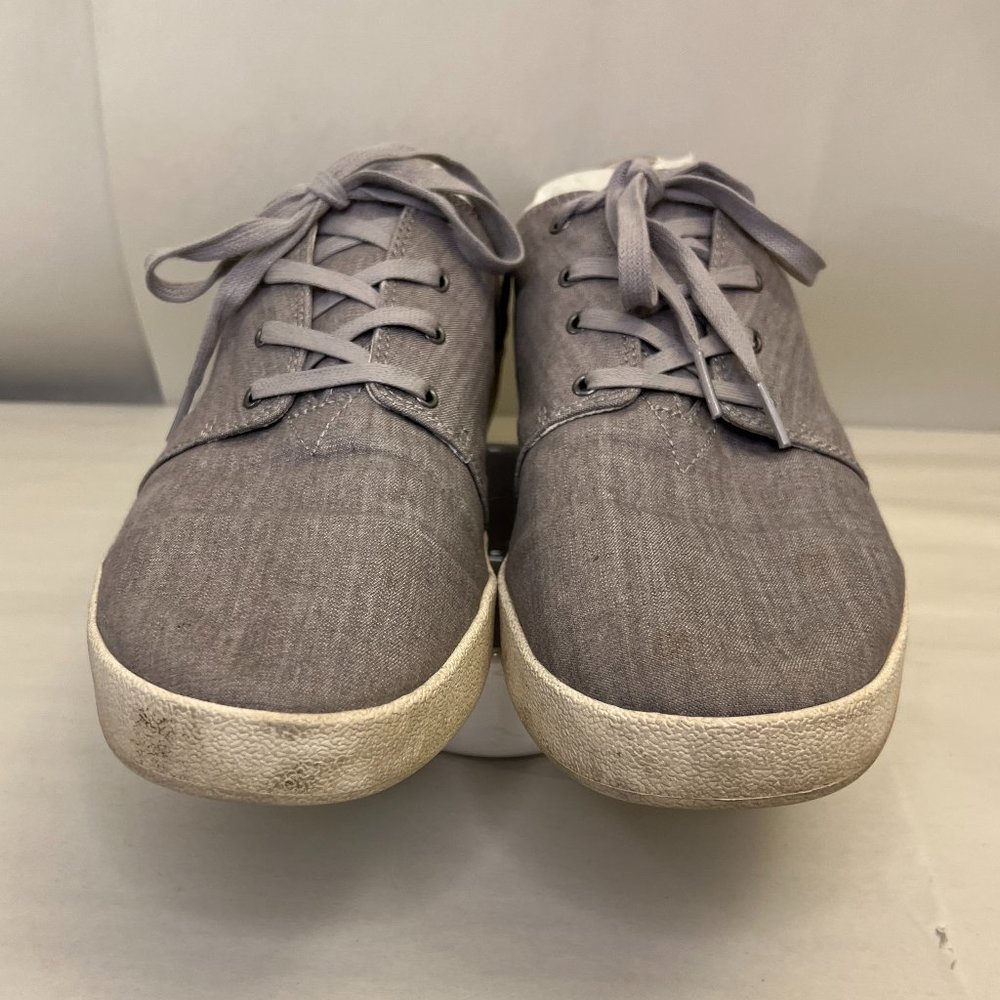 Toms Canvas Sneakers View 4